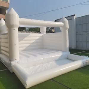 Dvorac beli- Venčanja Svatovi - bazen za loptice